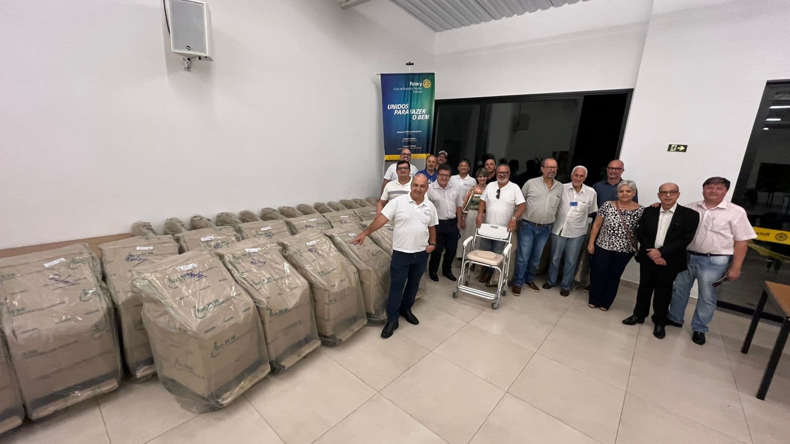 Ajuda para o Banco de Cadeira de Rodas